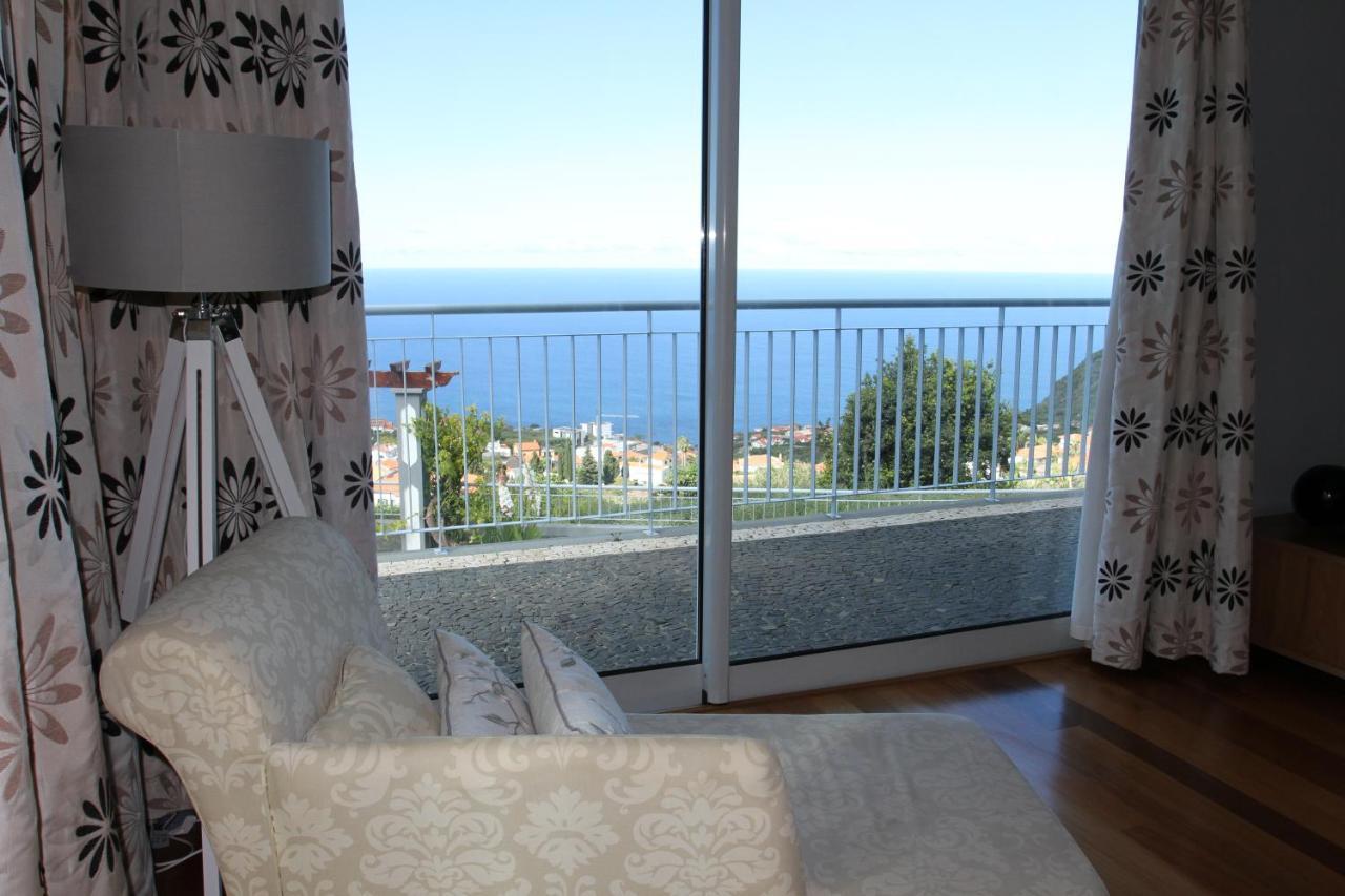 Villa Abreu - A Wonderful Ocean View Calheta  Exterior foto