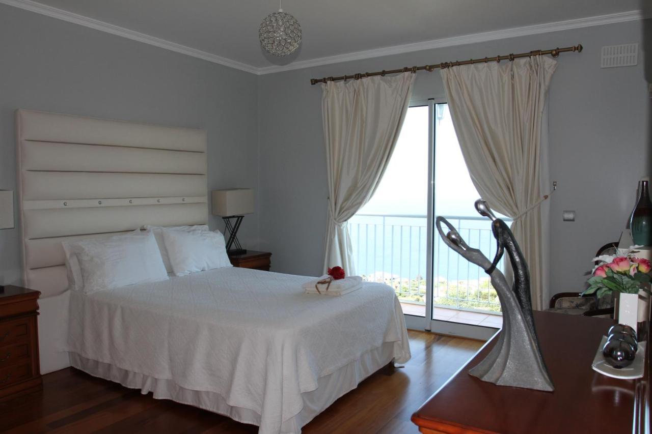 Villa Abreu - A Wonderful Ocean View Calheta  Exterior foto